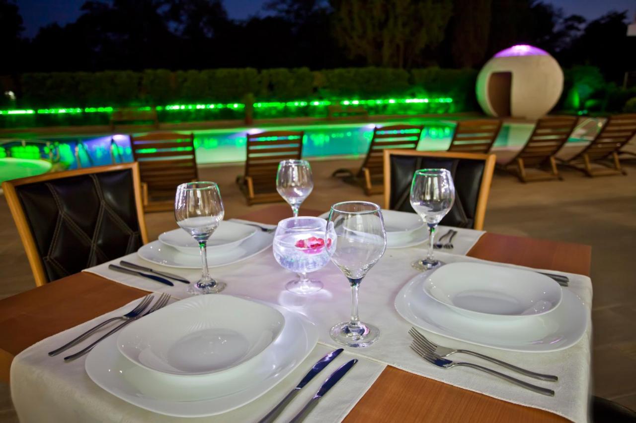 Hotel Incognito Pomorie פומורי מראה חיצוני תמונה