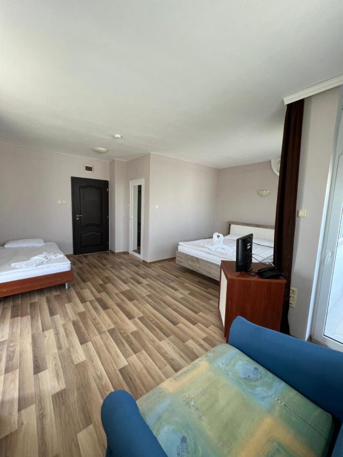 Hotel Incognito Pomorie פומורי מראה חיצוני תמונה