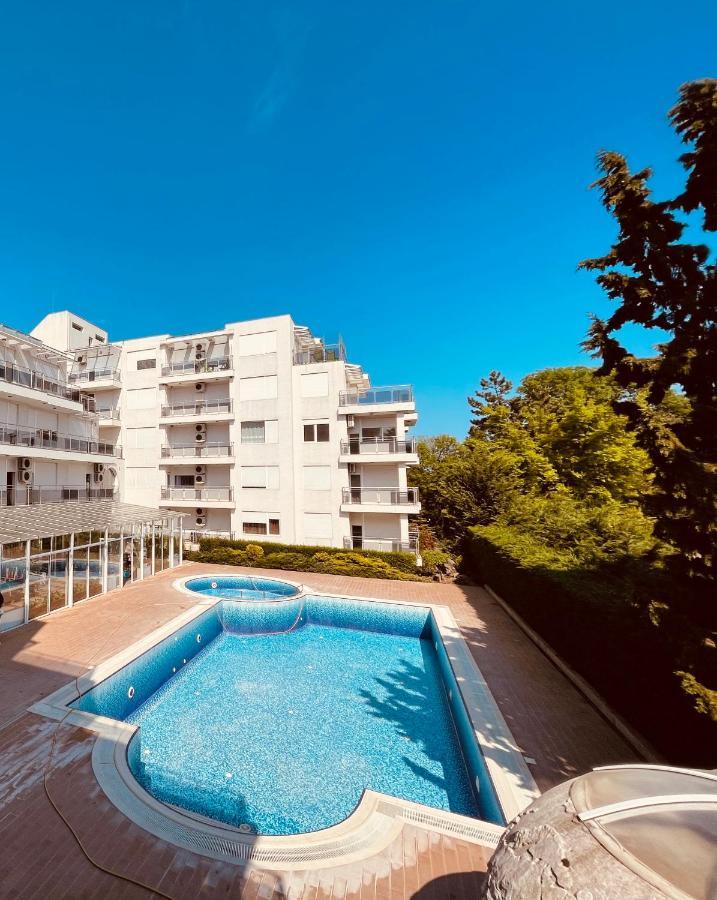 Hotel Incognito Pomorie פומורי מראה חיצוני תמונה