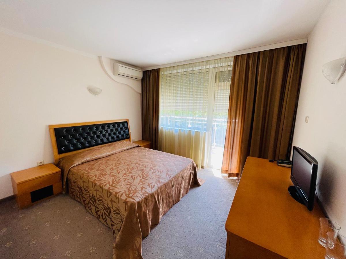 Hotel Incognito Pomorie פומורי מראה חיצוני תמונה