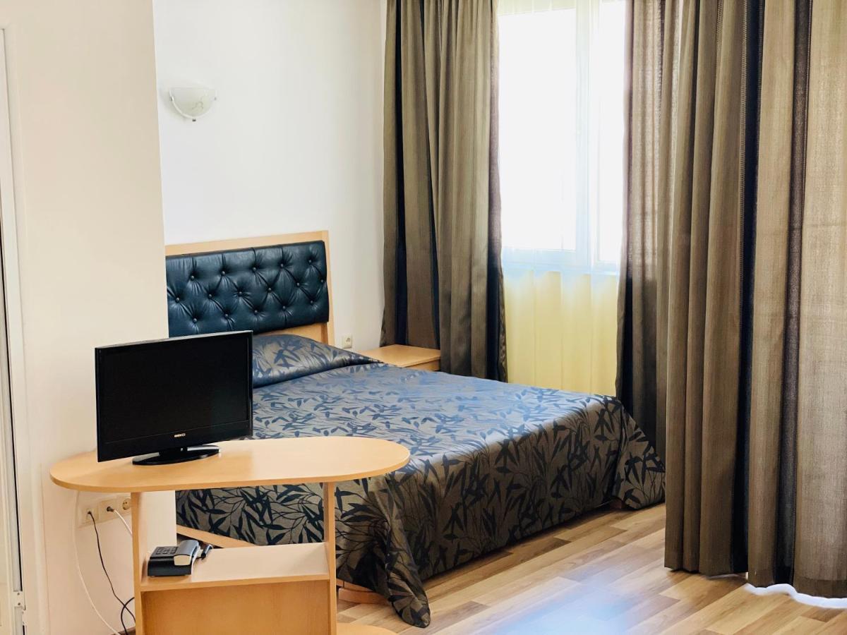 Hotel Incognito Pomorie פומורי מראה חיצוני תמונה