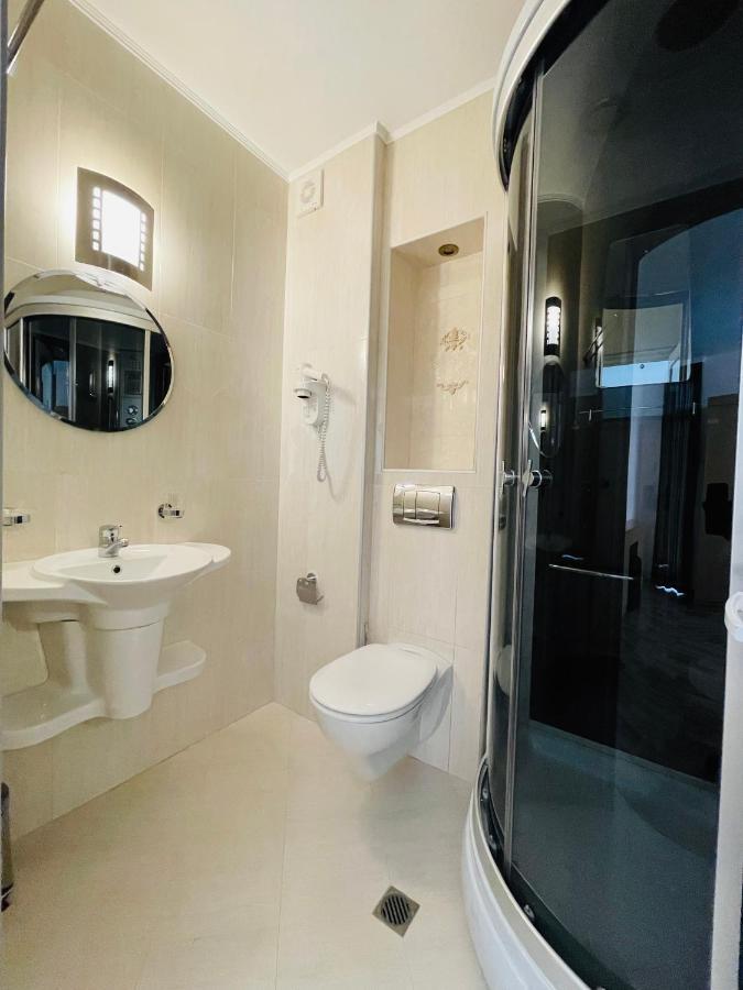 Hotel Incognito Pomorie פומורי מראה חיצוני תמונה