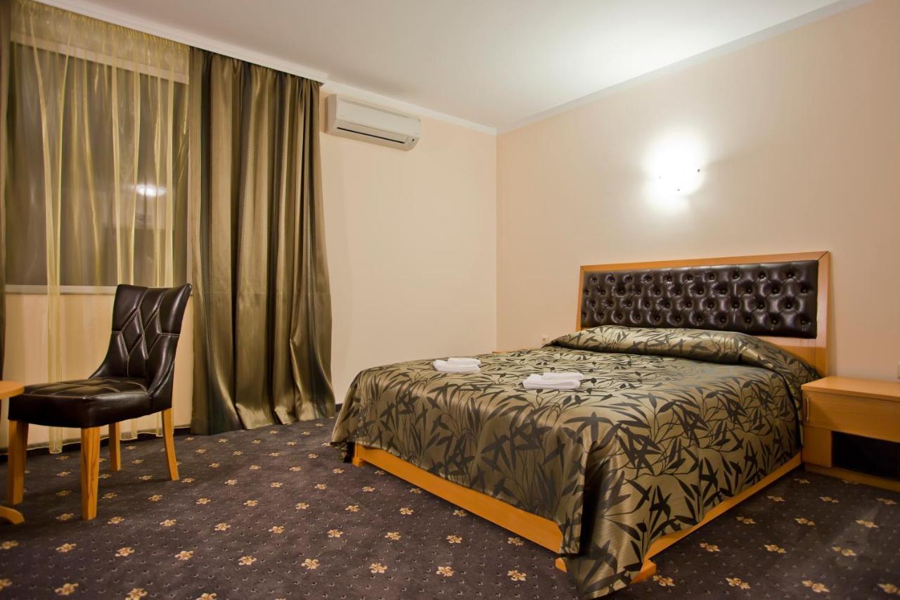 Hotel Incognito Pomorie פומורי מראה חיצוני תמונה